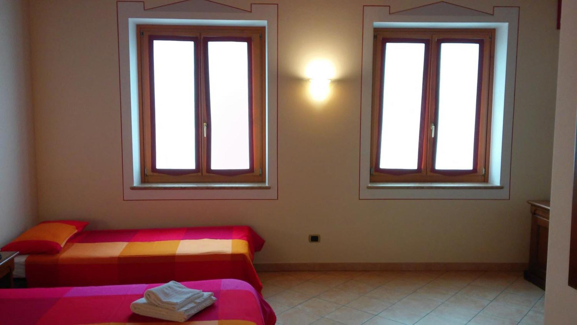 Relais Corte Pontigliardo Cola  Ruang foto